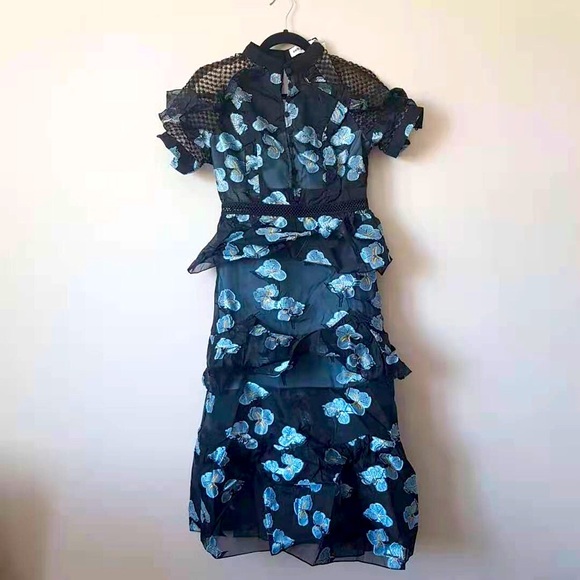 self portrait Fil Coupe Open Back Cape midi Dress - Picture 6 of 6